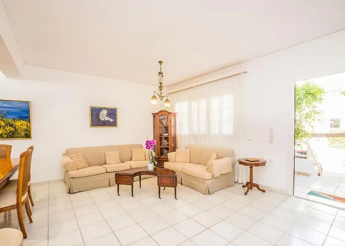 Family Getaway * Rhodes City