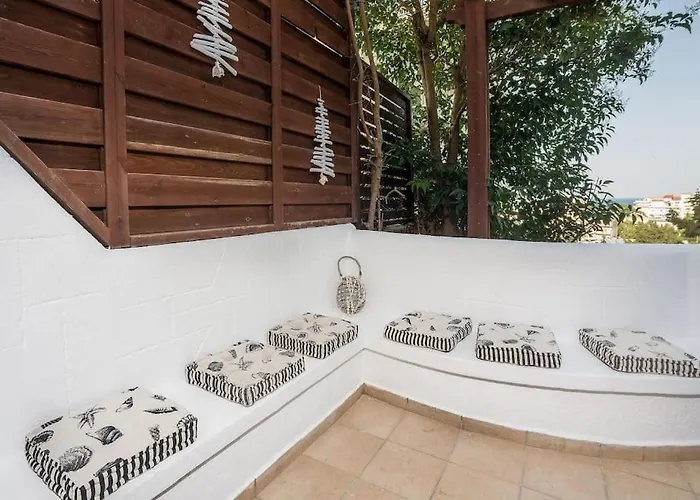 Family Getaway Apartment